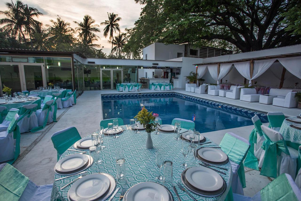 Hotel Santa Cruz Tehuantepec Santo Domingo Tehuantepec ภายนอก รูปภาพ